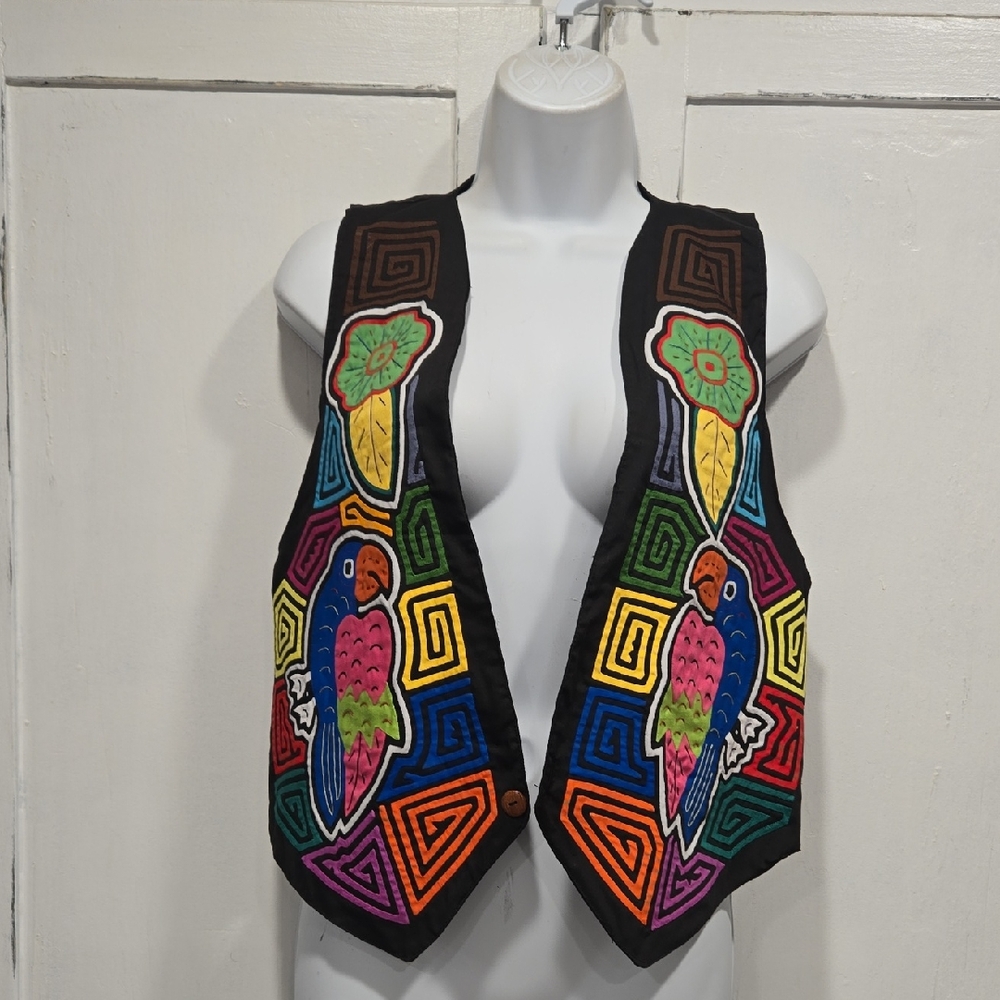 INDIOS BY SIAMARMOLA HAND MADE VEST..SIZE SMALL... #7571